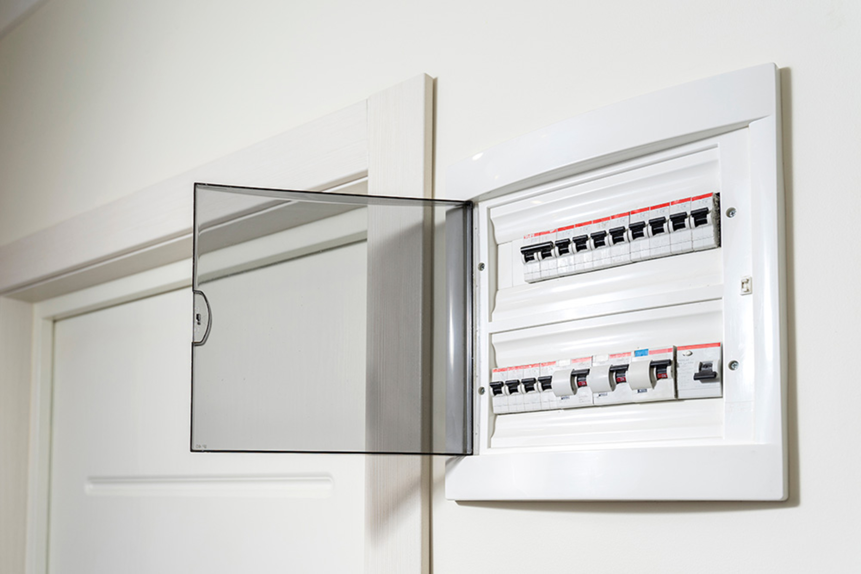 Über&shy;spannungs&shy;schutz bei dieter berndt elektro-service GmbH in Vellmar